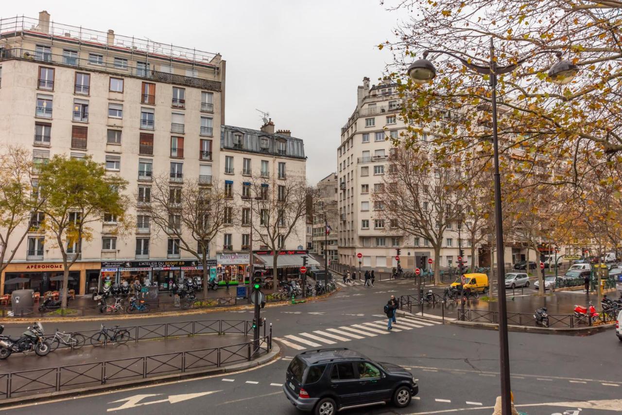 Enjoy The Traditional Parisian Life Apartment Exterior foto